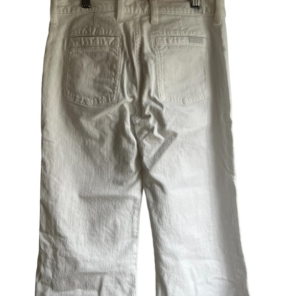 7 For All Mankind Georgia White Flare jeans in a Size 27. - Picture 10 of 13